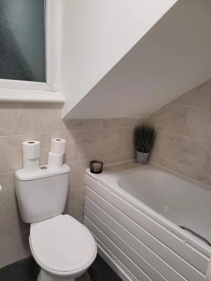 Canary Wharf Apartments London Aparthotel