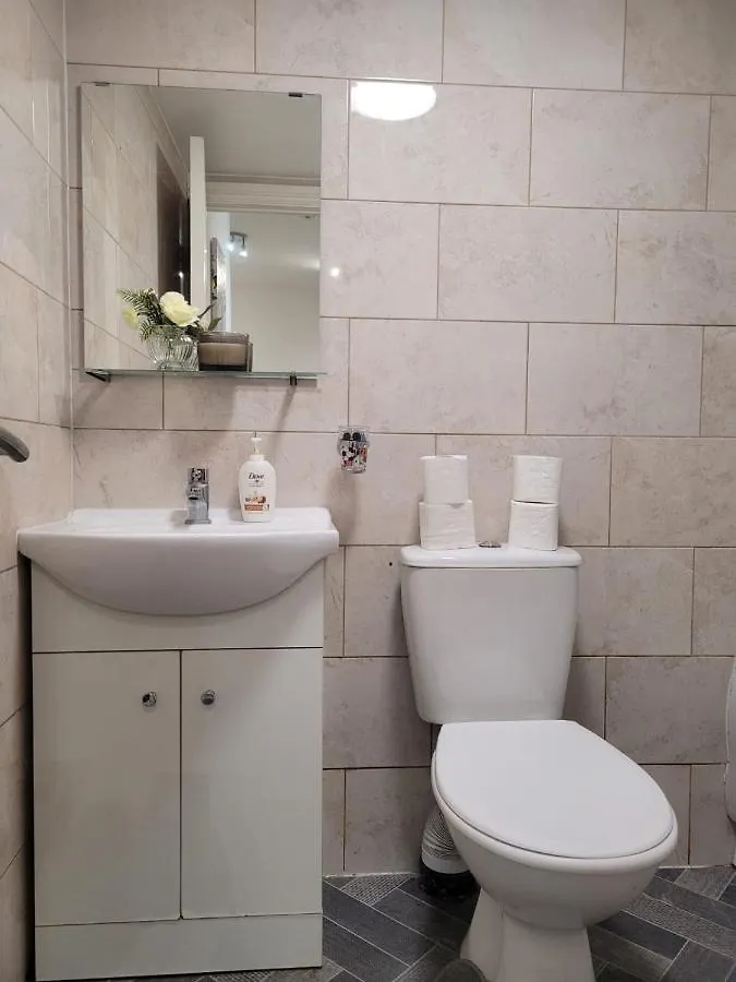 Canary Wharf Apartments London United Kingdom