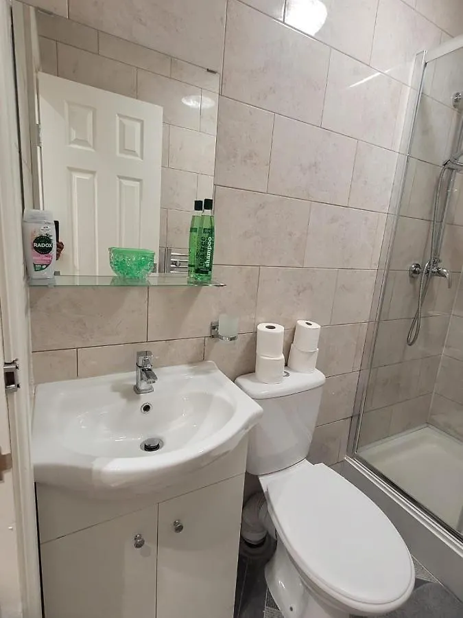 Canary Wharf Apartments London