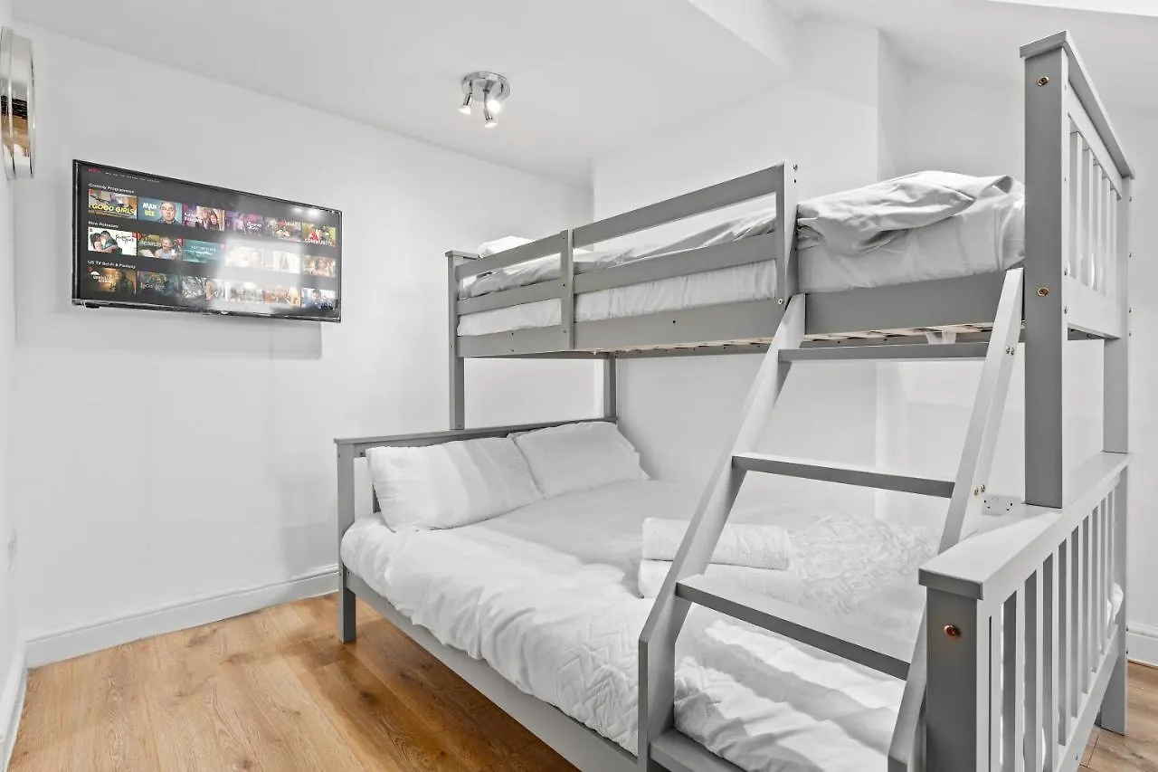 Aparthotel Canary Wharf Apartments London United Kingdom